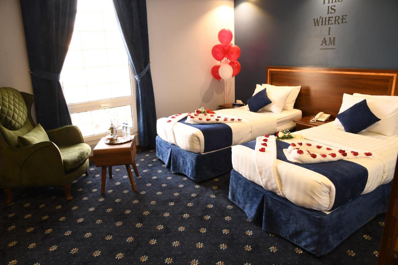 فندق البيت المثالي Ideal Home Hotel マディーナ エクステリア 写真